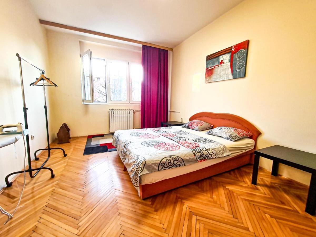 Apartment Skopje Square Eksteriør billede